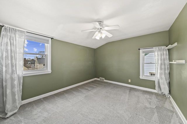 2445 N 80th STREET, Wauwatosa, WI 53213