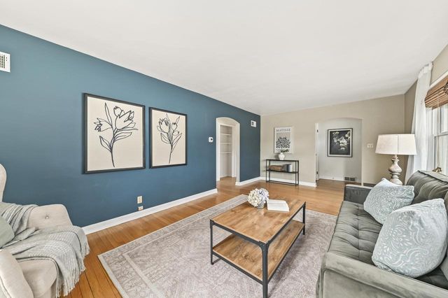 2445 N 80th STREET, Wauwatosa, WI 53213