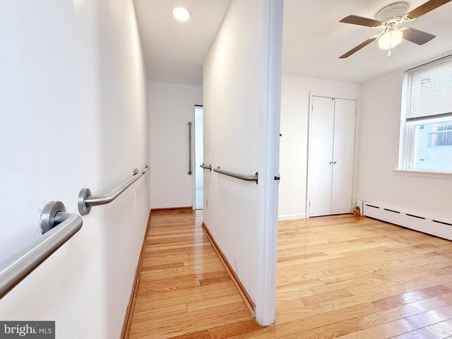 803 LATONA ST, Philadelphia, PA 19147
