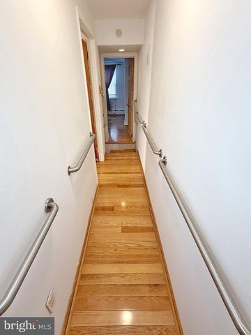 803 LATONA ST, Philadelphia, PA 19147