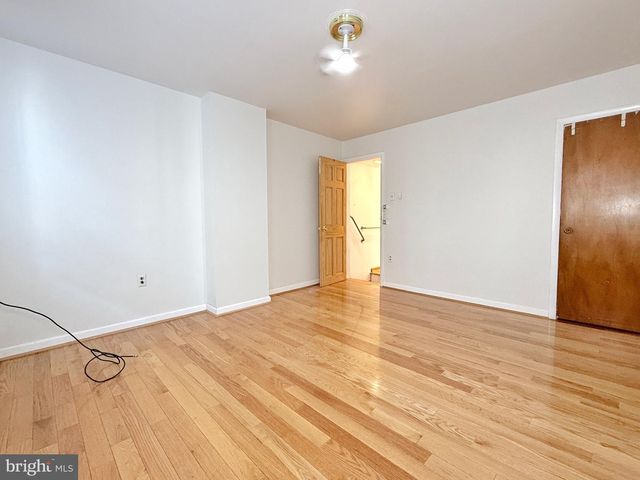 803 LATONA ST, Philadelphia, PA 19147