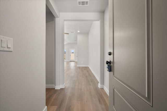 7004 14th Street, Lubbock, TX 79416