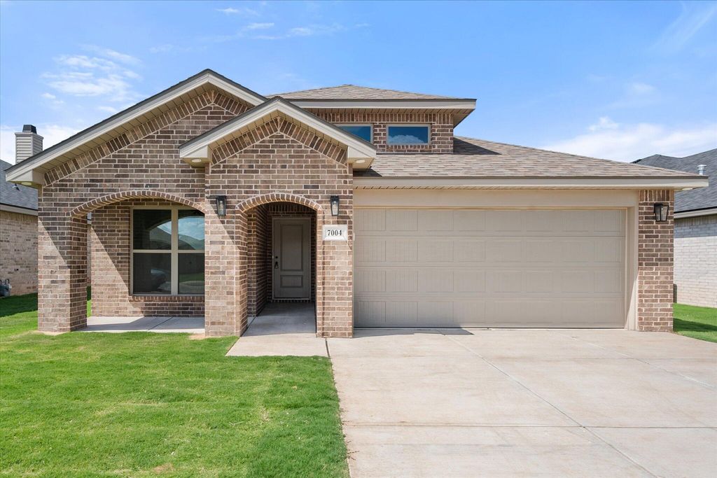 7004 14th Street, Lubbock, TX 79416