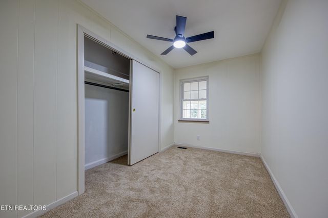 2010 Berea Ave, Knoxville, TN 37920