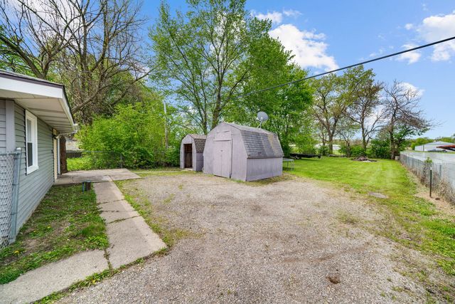 1336 Carbaugh Avenue, Rockford, IL 61101