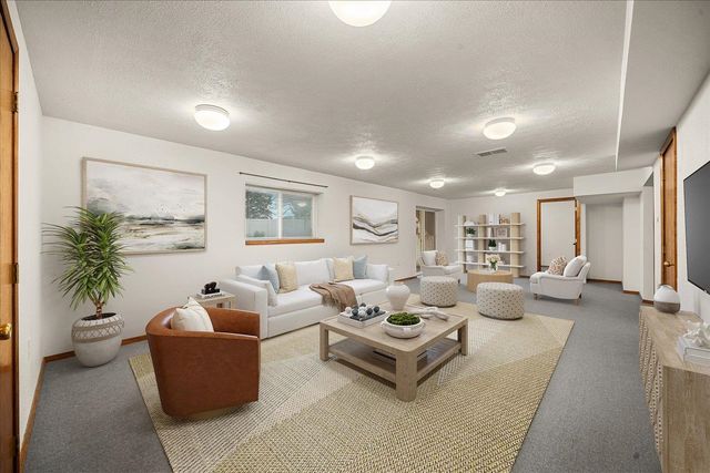 15318 E 22nd Ave, Spokane Valley, WA 99037