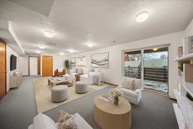 15318 E 22nd Ave, Spokane Valley, WA 99037