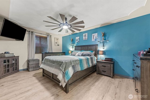 18107 E Clear Lake Boulevard SE, Yelm, WA 98597