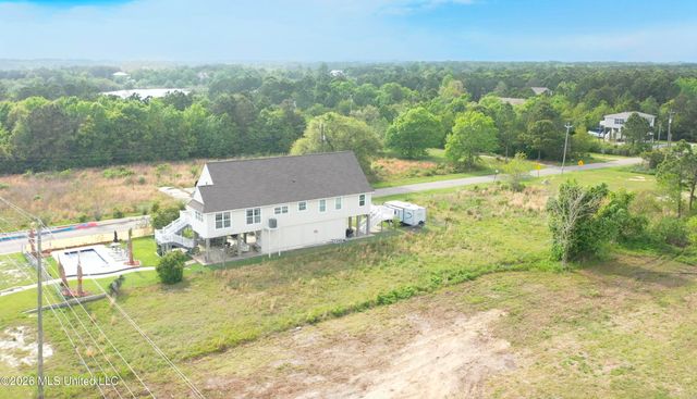 6236 S Beach Boulevard, Bay Saint Louis, MS 39520
