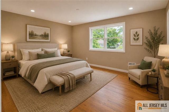 31 Shearn Drive, Middlesex, NJ 08846