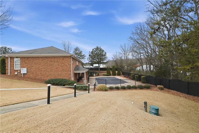 1705 Rolling View Drive, Cumming, GA 30040