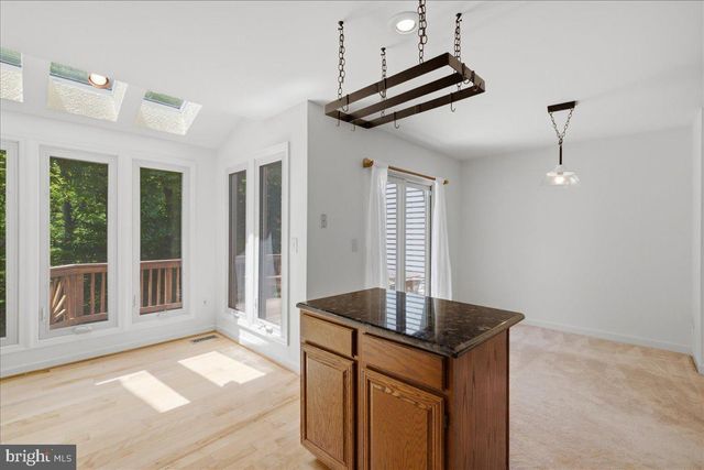 6090 JOUST LN, Alexandria, VA 22315