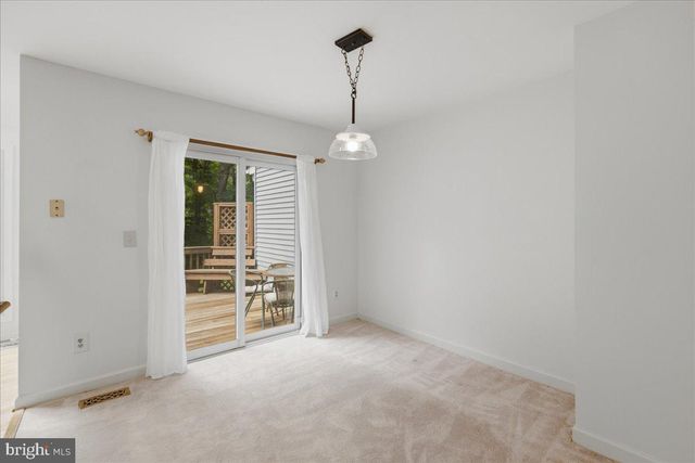 6090 JOUST LN, Alexandria, VA 22315