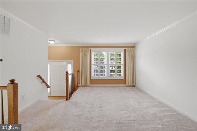 6090 JOUST LN, Alexandria, VA 22315