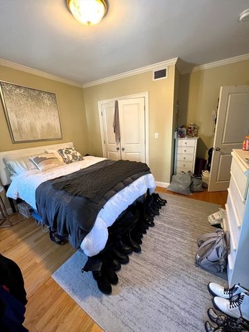 447 East 7th 1, Boston, MA 02127