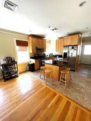 447 East 7th 1, Boston, MA 02127