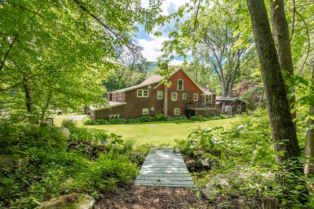 589-595 Plank Road, Phoenicia, NY 12464