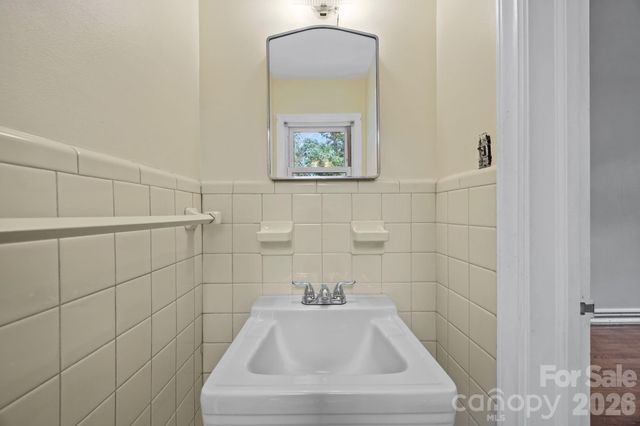 1108 Dartmouth Avenue, High Point, NC 27260