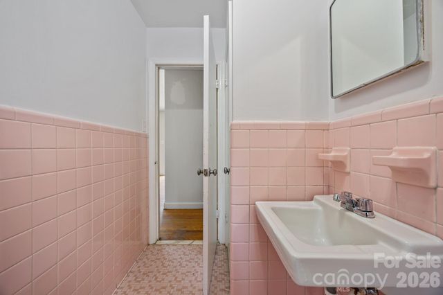 1108 Dartmouth Avenue, High Point, NC 27260