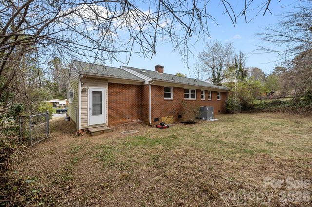 1108 Dartmouth Avenue, High Point, NC 27260