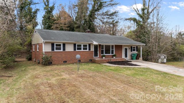 1108 Dartmouth Avenue, High Point, NC 27260
