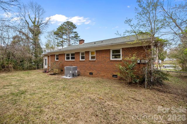 1108 Dartmouth Avenue, High Point, NC 27260