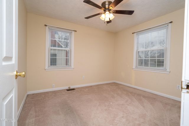 813 Fairmont Avenue, Kingsport, TN 37660