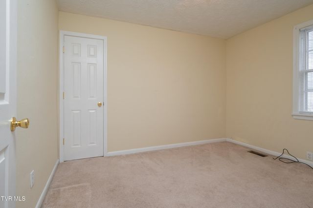 813 Fairmont Avenue, Kingsport, TN 37660