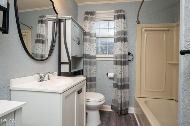 813 Fairmont Avenue, Kingsport, TN 37660