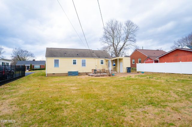 813 Fairmont Avenue, Kingsport, TN 37660