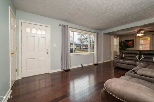 813 Fairmont Avenue, Kingsport, TN 37660