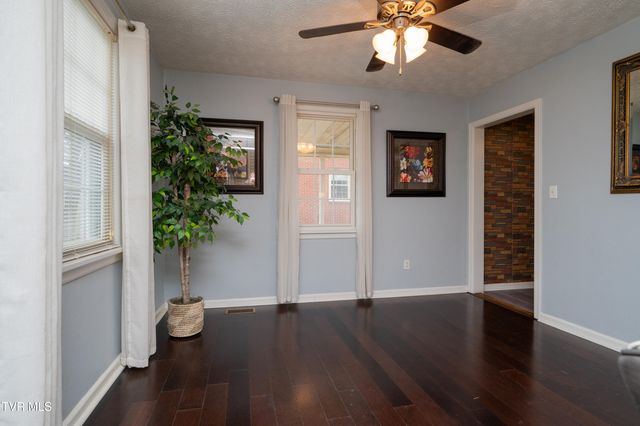 813 Fairmont Avenue, Kingsport, TN 37660