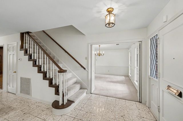 103 Beaver Tail Point, Houston, TX 77024