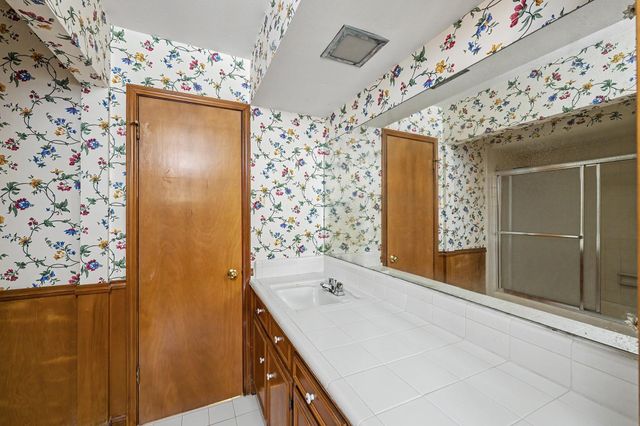 103 Beaver Tail Point, Houston, TX 77024