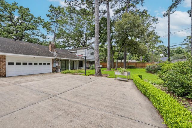 103 Beaver Tail Point, Houston, TX 77024
