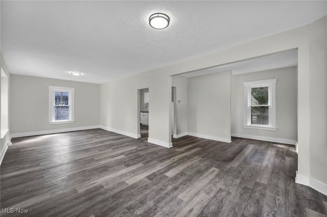 238 George Street, Elyria, OH 44035