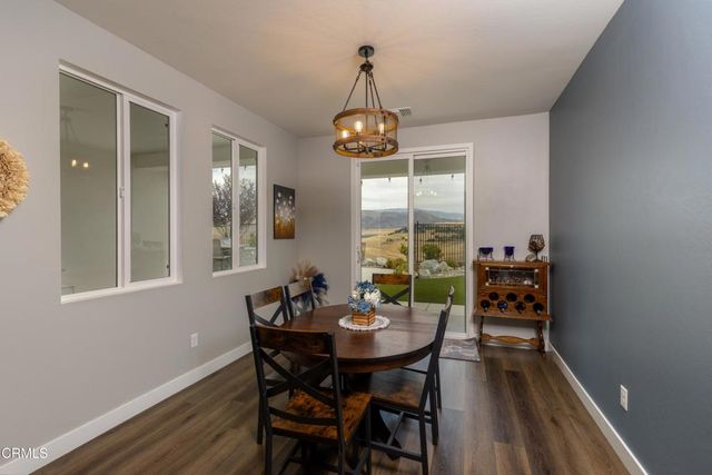 6909 Aquamarine Drive, Bakersfield, CA 93306