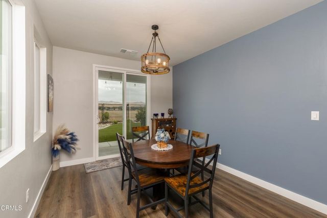 6909 Aquamarine Drive, Bakersfield, CA 93306