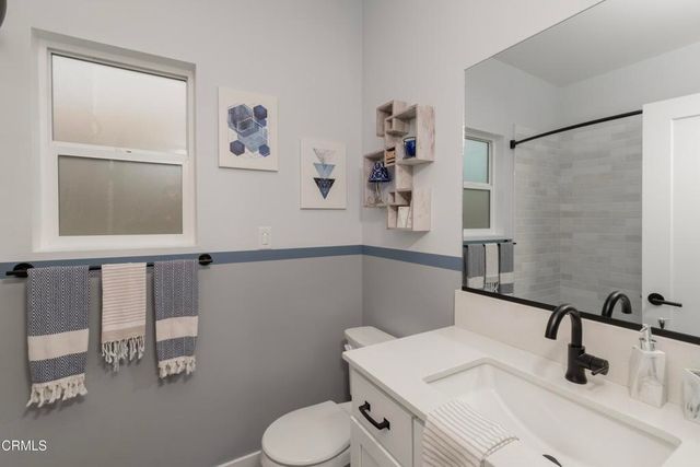 6909 Aquamarine Drive, Bakersfield, CA 93306