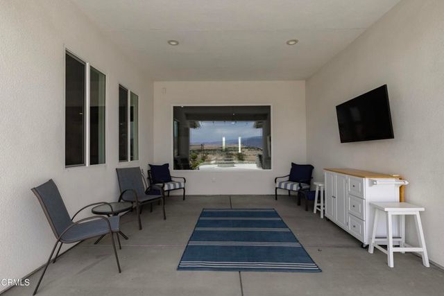 6909 Aquamarine Drive, Bakersfield, CA 93306