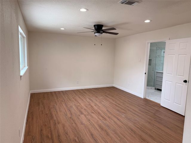 3303 Freshmeadows Drive, Houston, TX 77063