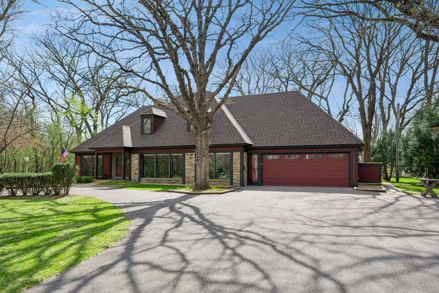 3136 Dolores Drive, Saint Cloud, MN 56303