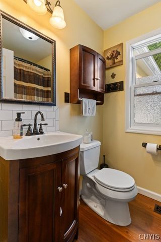 78 Barringer Road, German Flatts, NY 13357