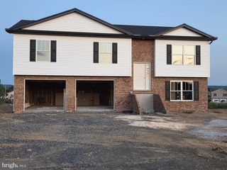 257 GROVE DRIVE, Shippensburg, PA 17257
