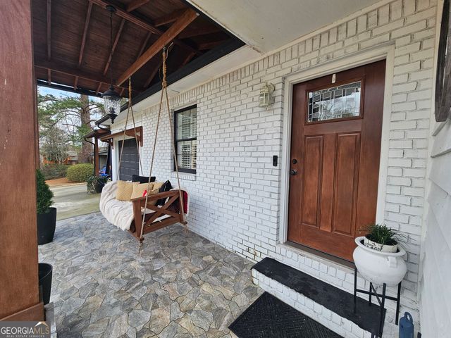 315 Galena Court, Fairburn, GA 30213