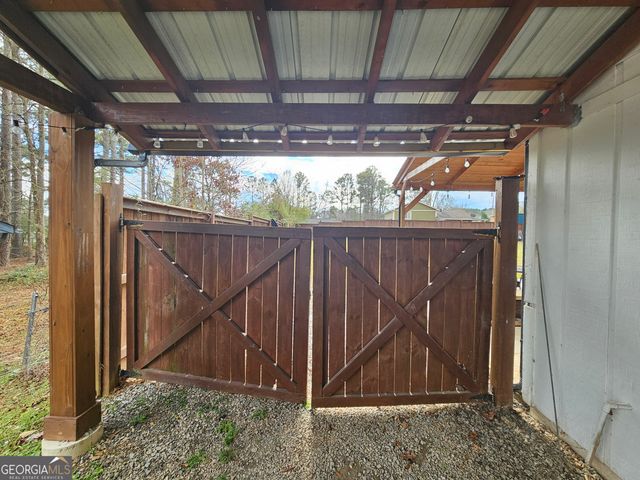 315 Galena Court, Fairburn, GA 30213