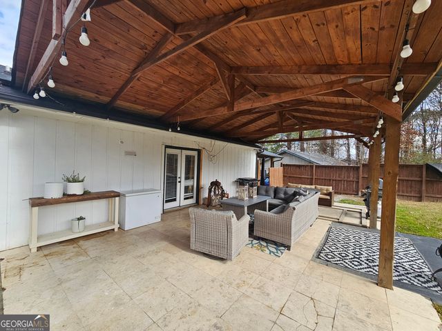 315 Galena Court, Fairburn, GA 30213