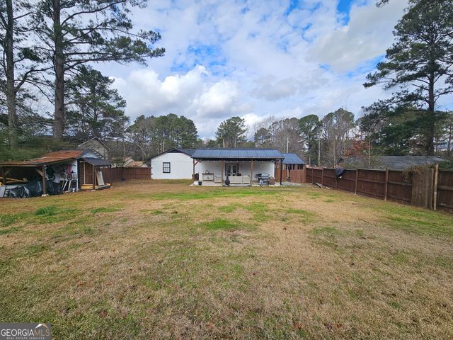 315 Galena Court, Fairburn, GA 30213