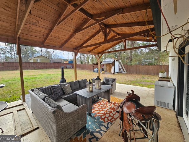 315 Galena Court, Fairburn, GA 30213