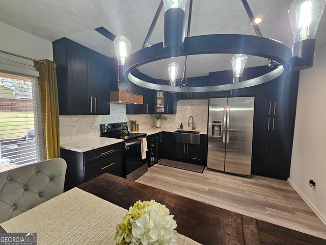 315 Galena Court, Fairburn, GA 30213